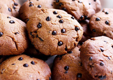 Tự làm bánh quy socola bằng nồi chiên không dầu