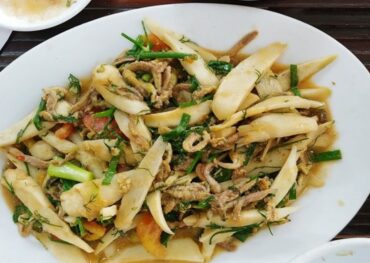 Cách làm rươi xào củ niễng ngon chuẩn vị