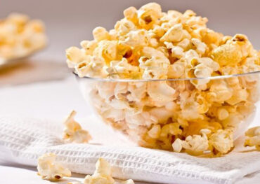 Cách làm bắp rang bơ bằng nồi đơn giản tại nhà