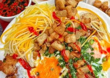 Quán bột chiên Trần Văn Kỷ, Bình Thạnh thơm ngon, chất lượng hơn 30 năm