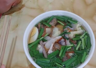 Cách nấu mì vằn thắn thơm ngon