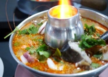 Cách làm sốt Tom Yum Thái Lan ngon cực kì đơn giản tại nhà